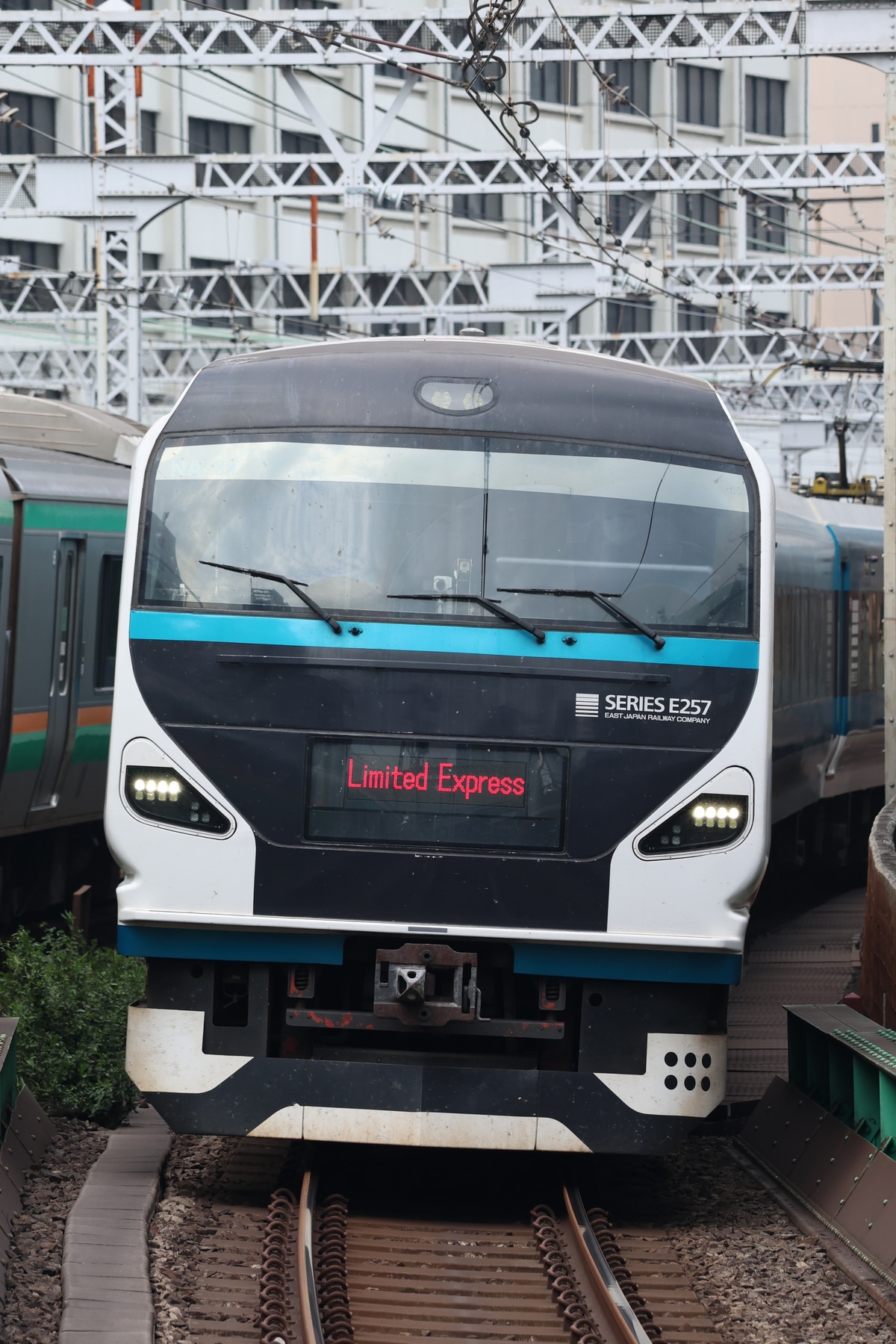JR東日本 大宮総合車両センター東大宮センター E257系 オオNA-01編成