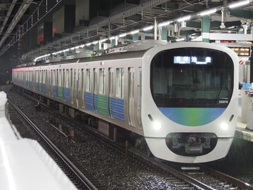 西武鉄道  30000系 38115F