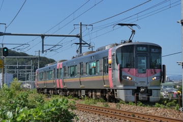 JR西日本227系H2編成を庭瀬～中庄間で撮影した画像