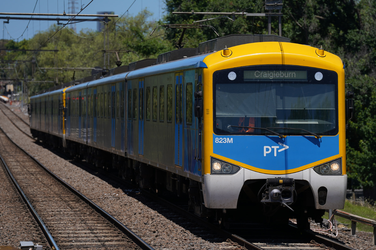Metro Train Melbourne  Alstom Comeng 823M