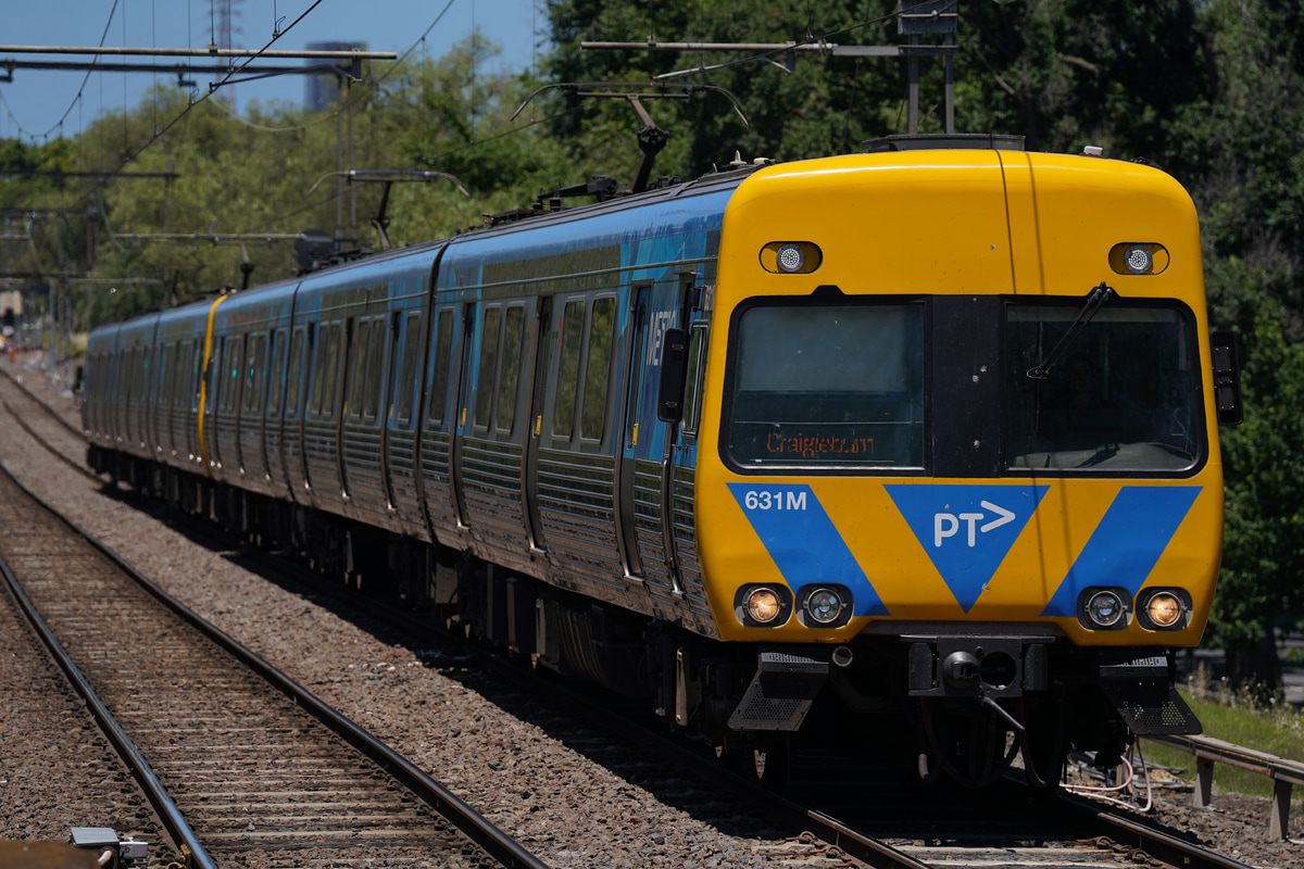 Metro Train Melbourne  Alstom Comeng 631M