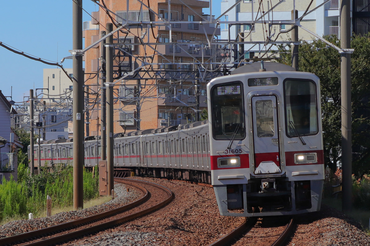 東武鉄道  30000系 61605F