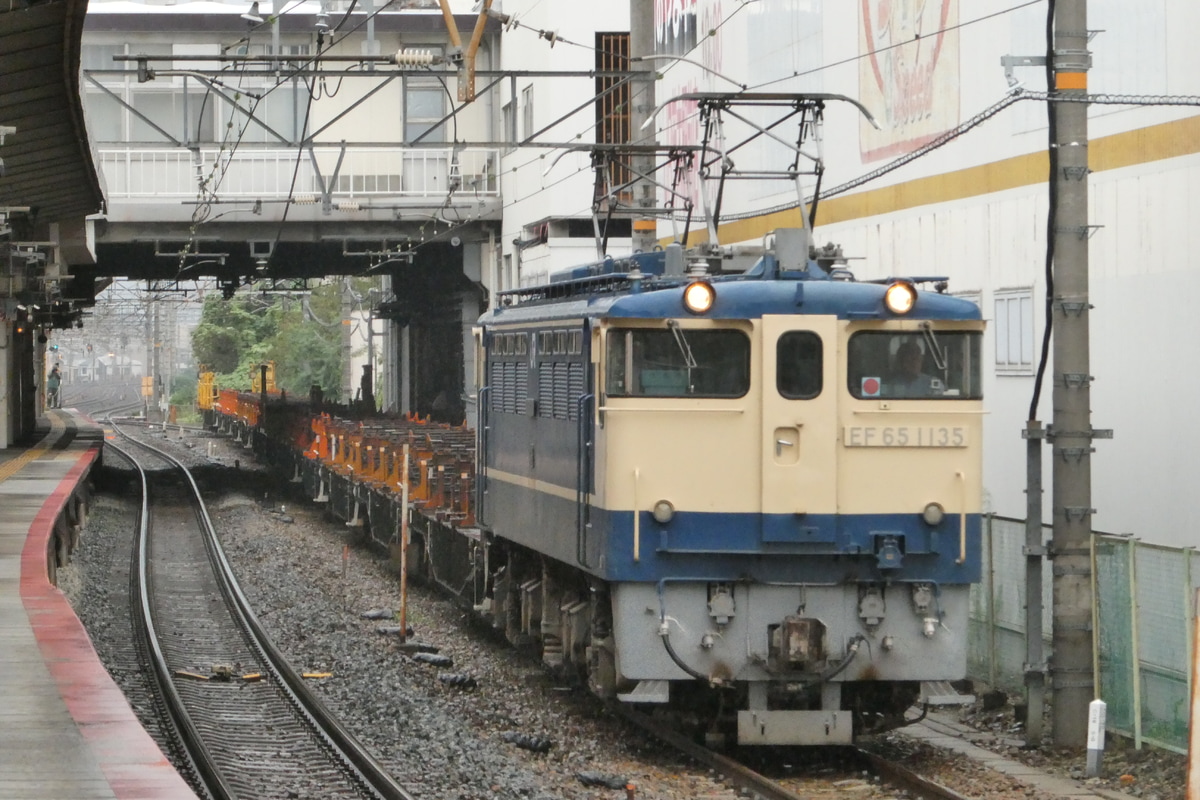 JR西日本 下関総合車両所本所 EF65 1135