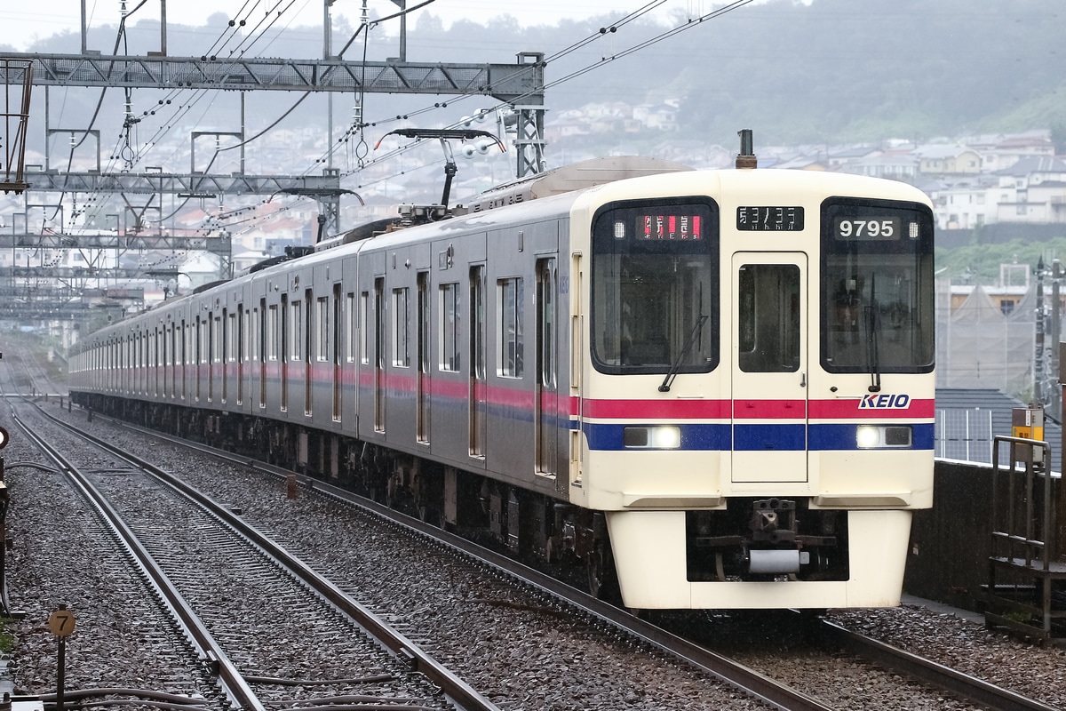 京王電鉄 若葉台検車区 9000系 9745f