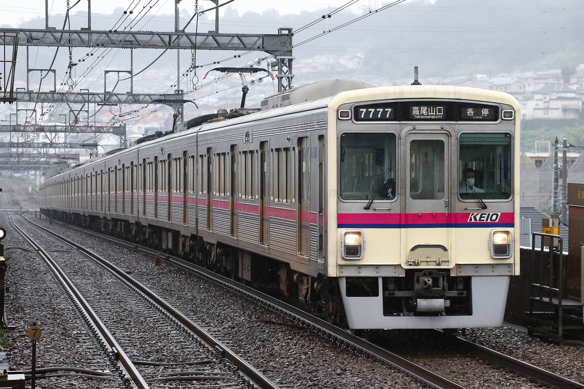 京王電鉄 若葉台検車区 7000系 7727f