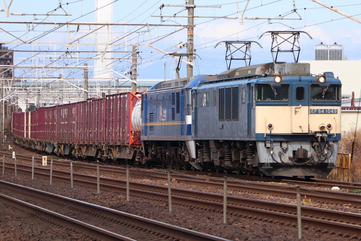 JR貨物  EF64 1049