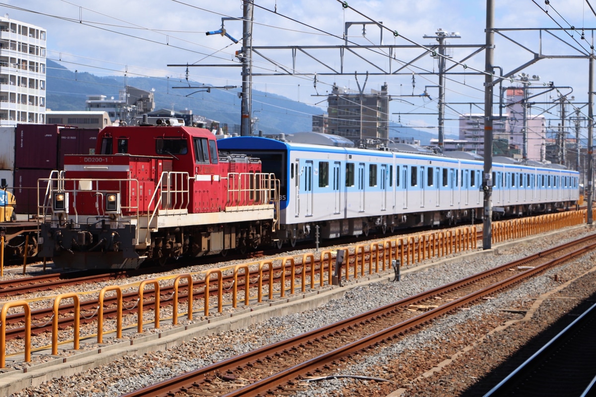 JR貨物  DD200 1