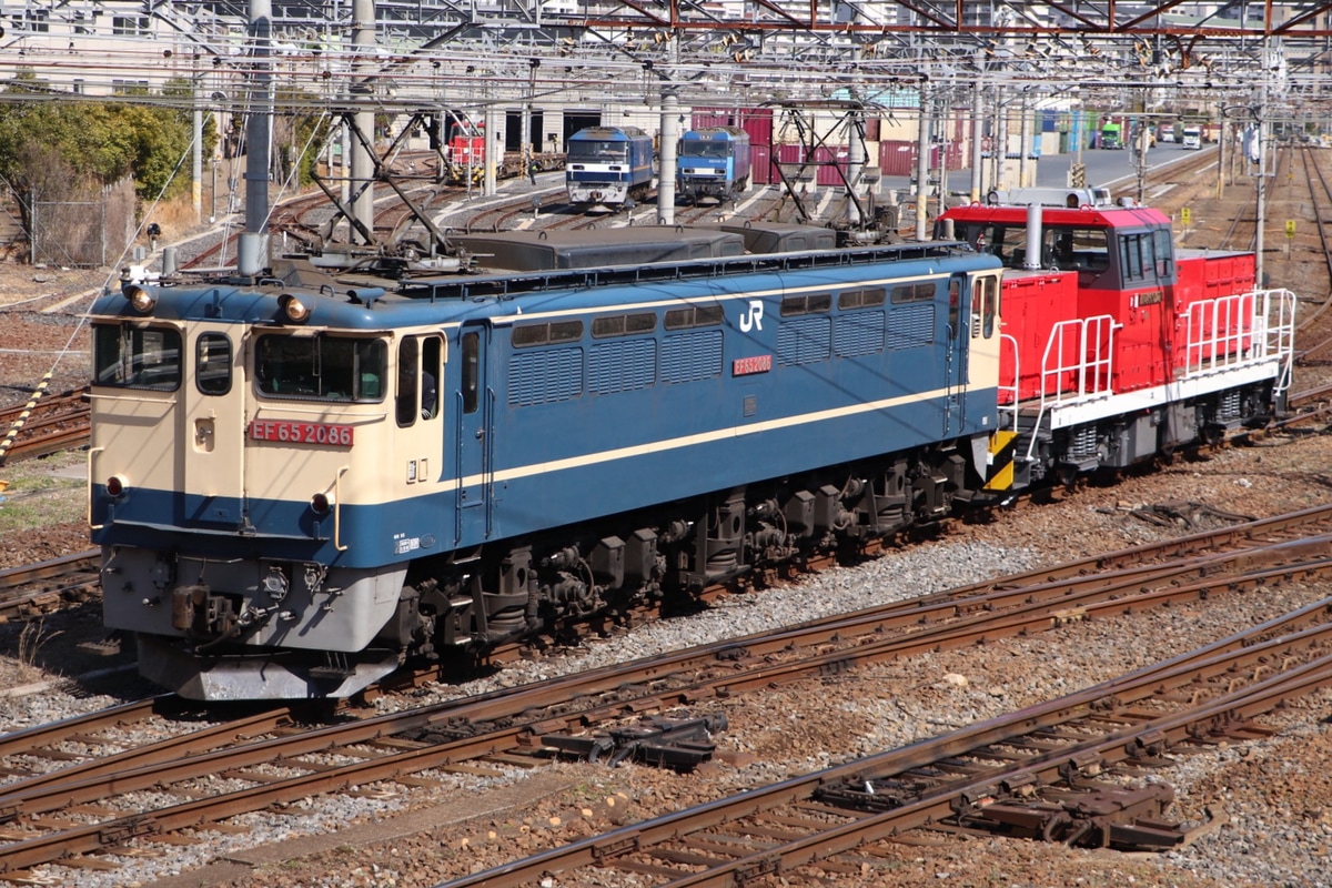 JR貨物  EF65 2086