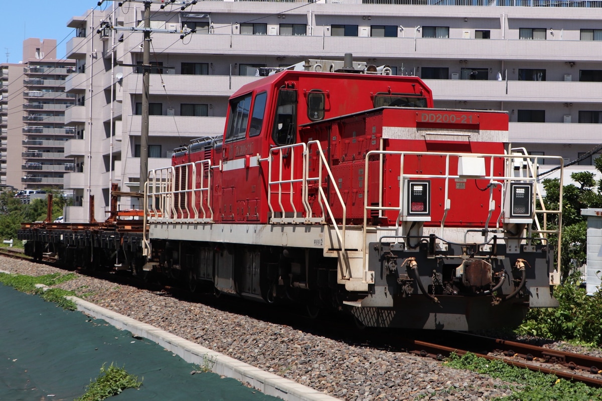 JR貨物  DD200 21