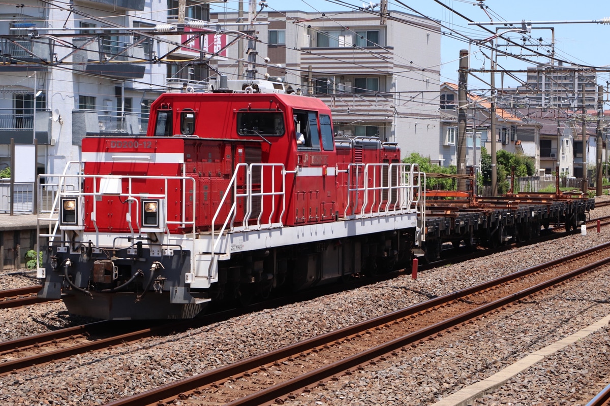 JR貨物  DD200 12
