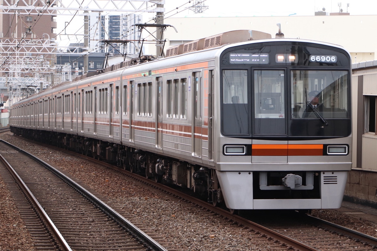 大阪市交通局  66系 66606F