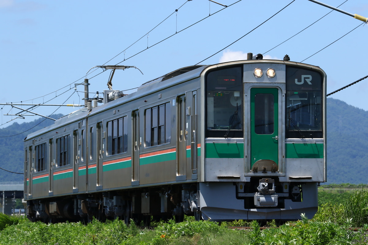JR東日本 山形新幹線車両センター 701系 Z-9編成