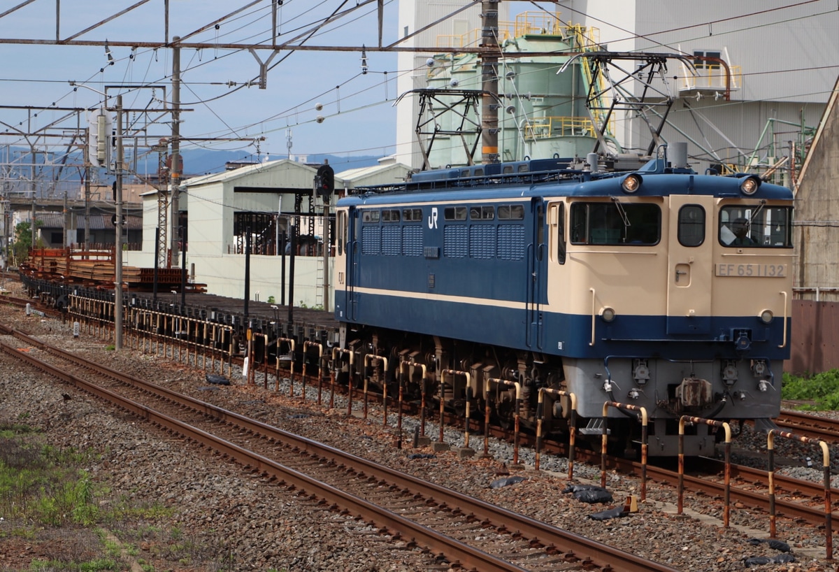 JR西日本  EF65 1132
