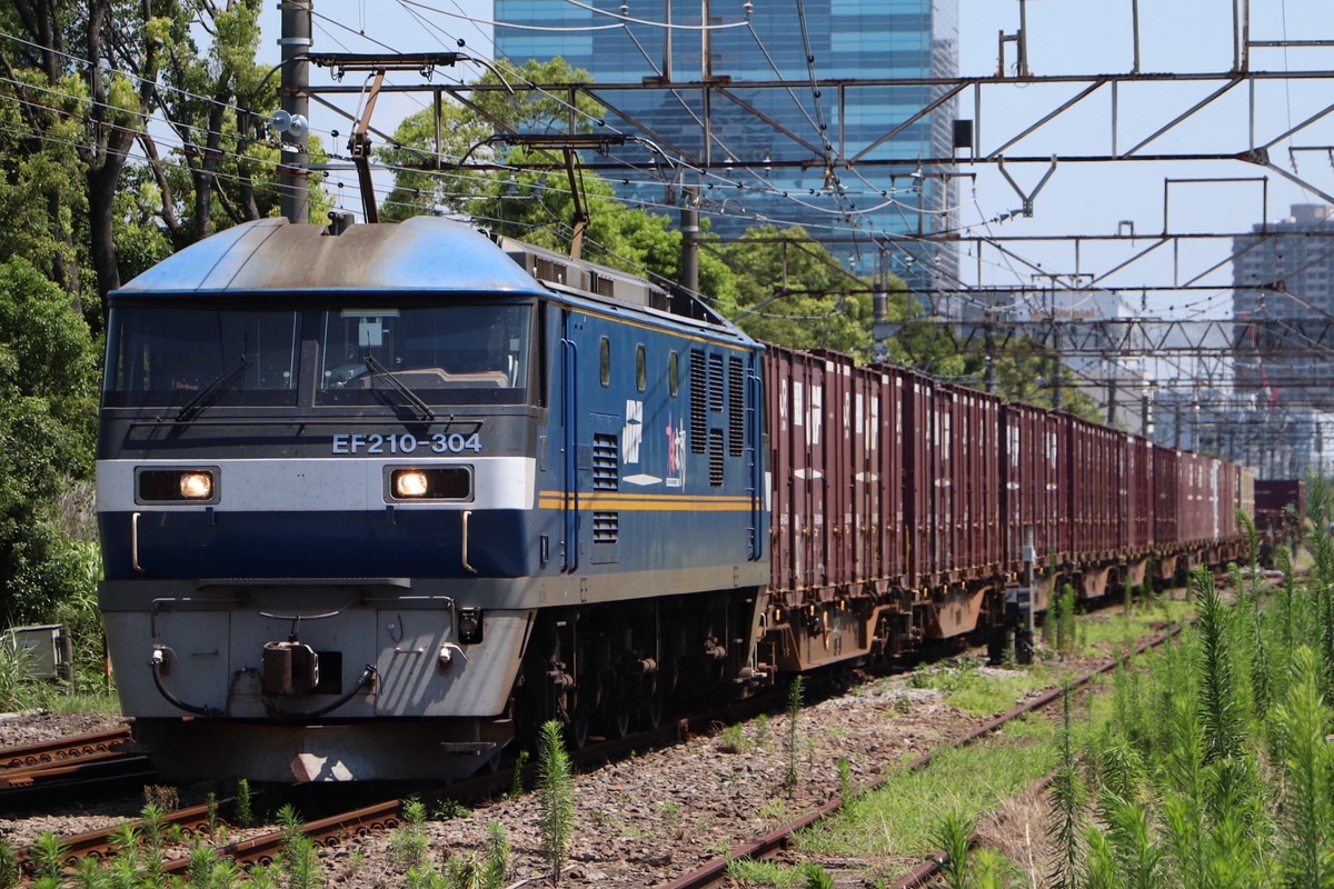 JR貨物  EF210 304