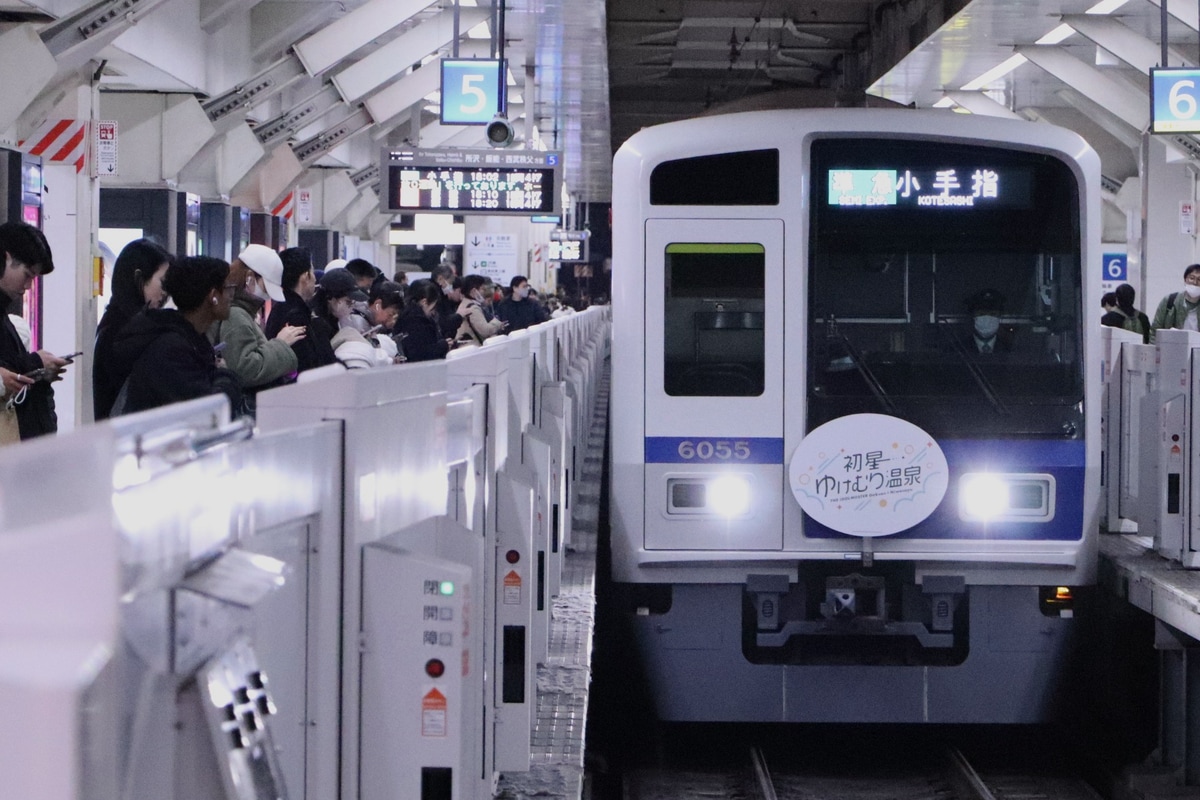 西武鉄道  6050系 6155F