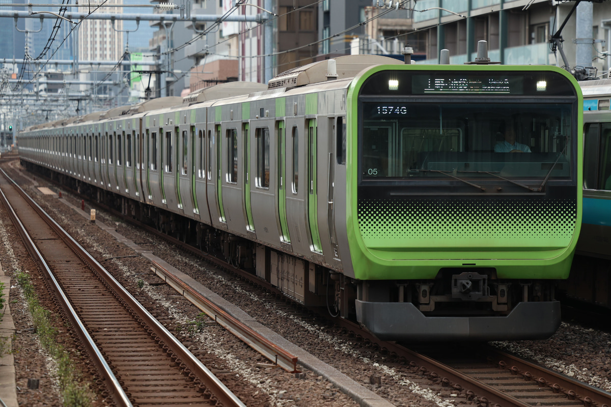 JR東日本 東京総合車両センター本区 E235系 トウ05編成