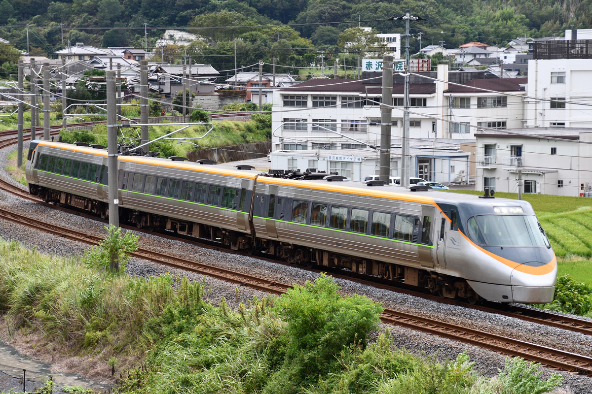 JR四国 松山運転所 8000系 S6編成