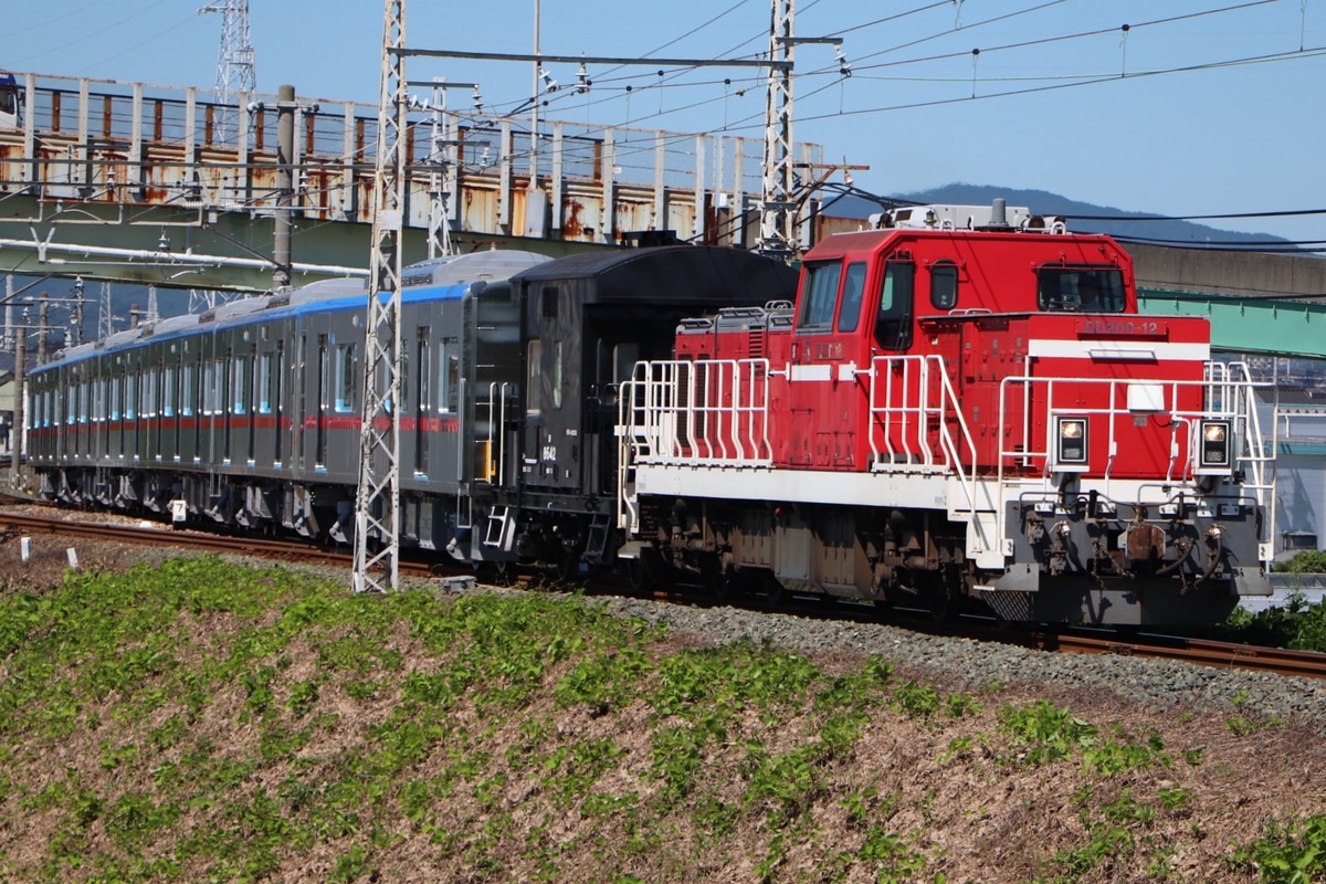 JR貨物  DD200 12