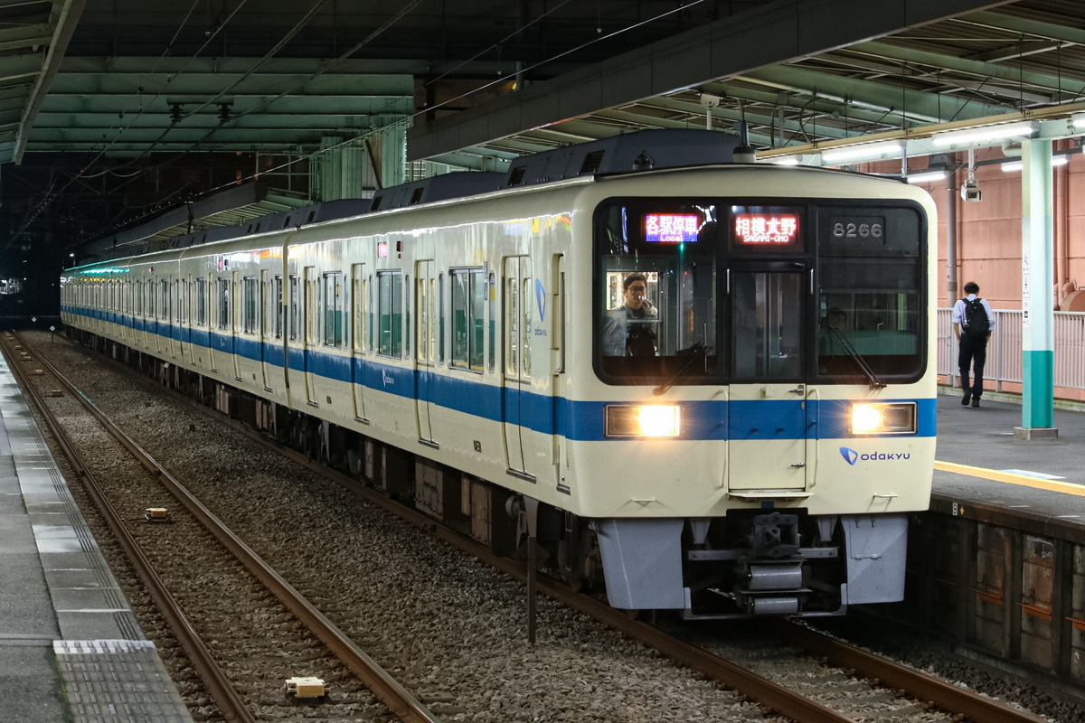 小田急電鉄 喜多見検車区 8000系 8266f