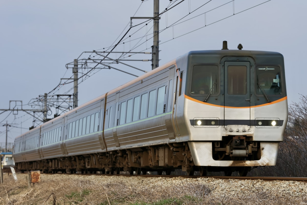 JR四国 松山運転所 8000系 L4編成