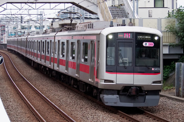 東急電鉄 5050系 綱島駅付近
