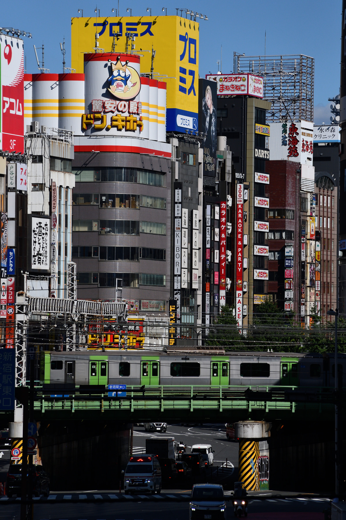 JR東日本 東京総合車両ベース E235系 トウ27編成