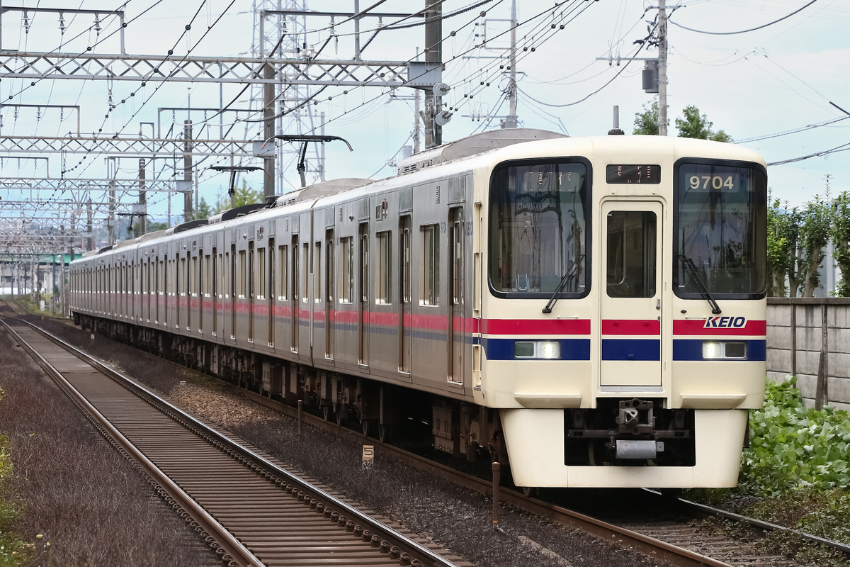 京王電鉄 若葉台検車区 9000系 9704f