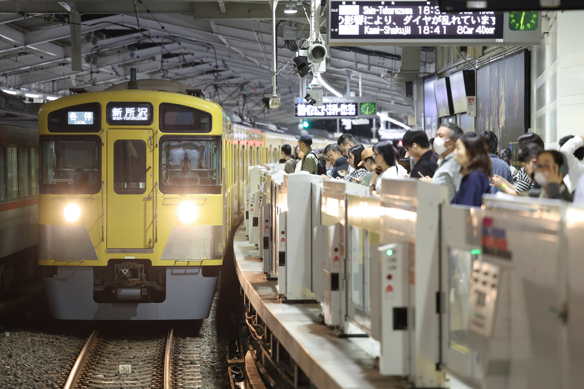 西武鉄道  2000系 2523F