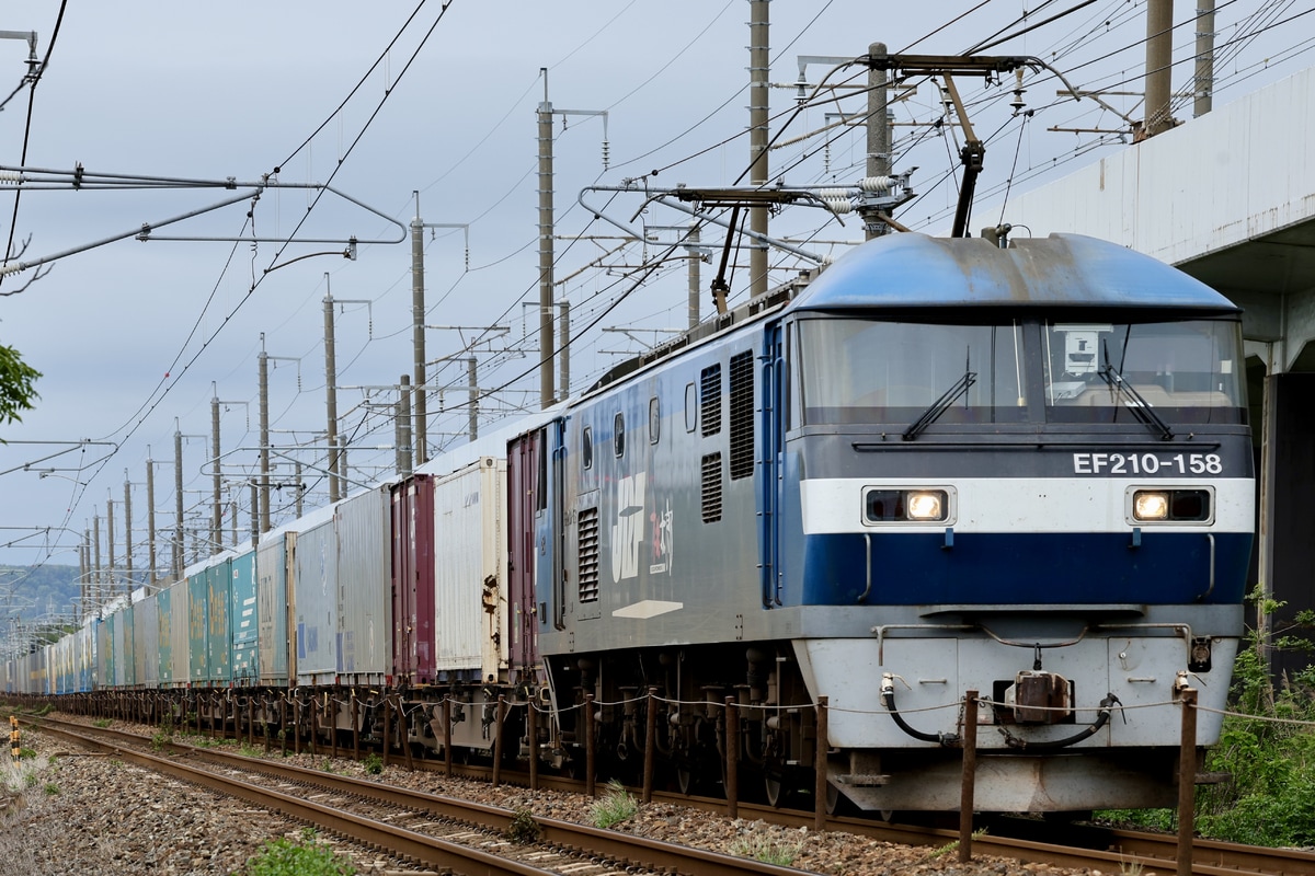 JR貨物 吹田機関区 EF210形 158