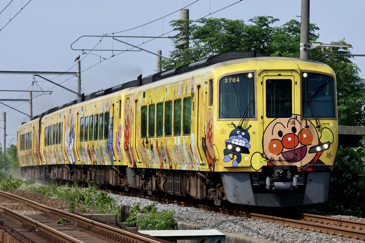 JR四国 高知運転所 2700系 2704