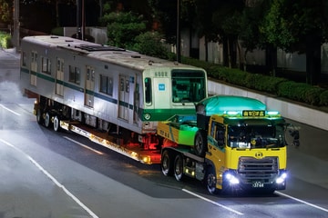 東京メトロ 6000系 付近