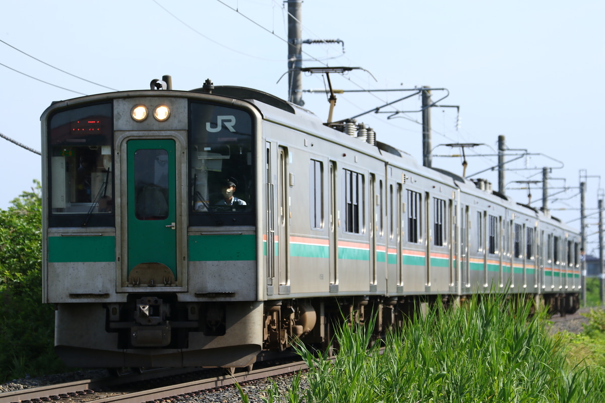 JR東日本 山形新幹線車両センター 701系 Z-6編成