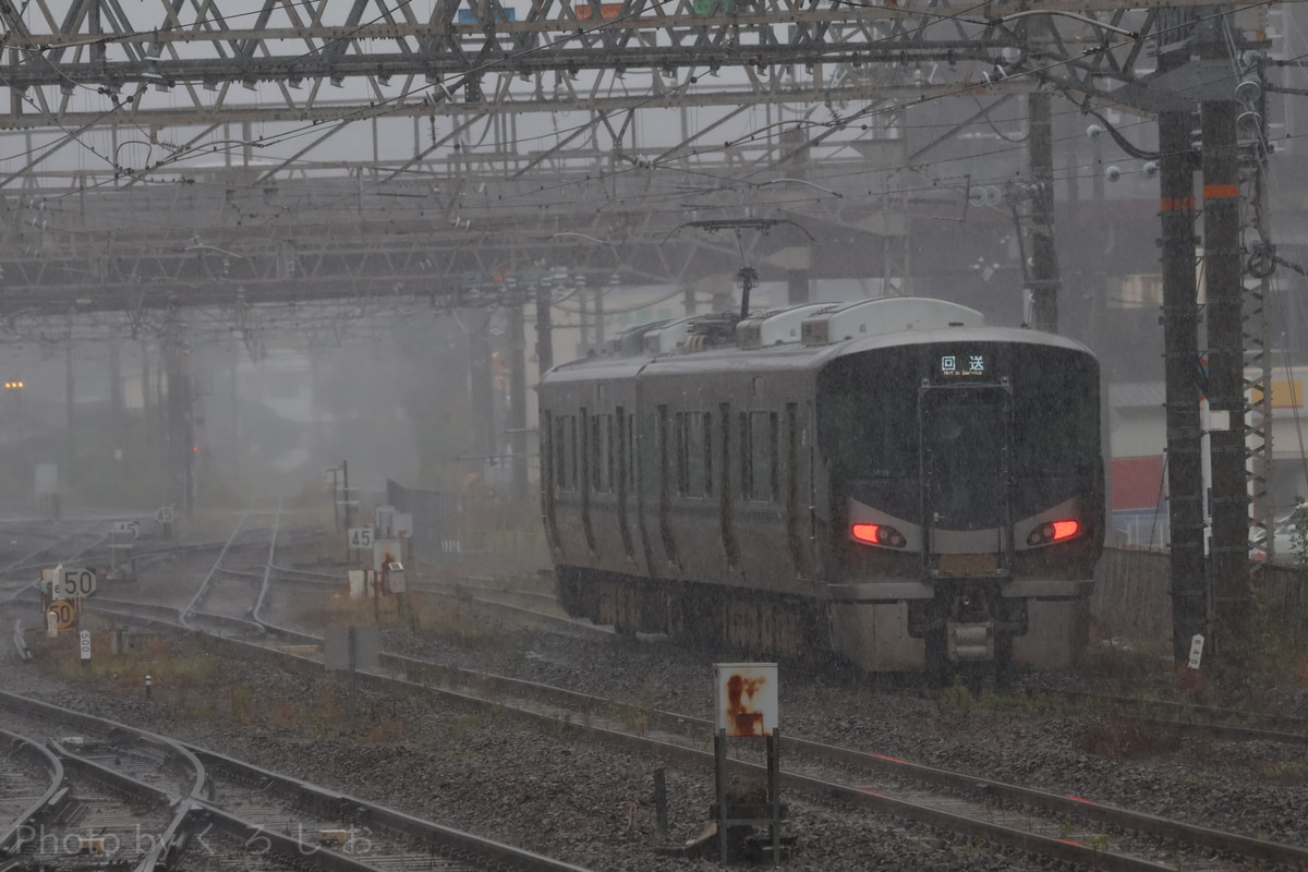 JR西日本 吹田総合車両所新在家派出所 227系 SR10編成