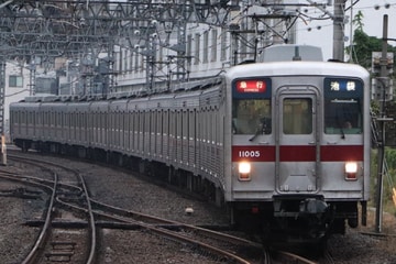 東武鉄道 10000系 下板橋駅付近