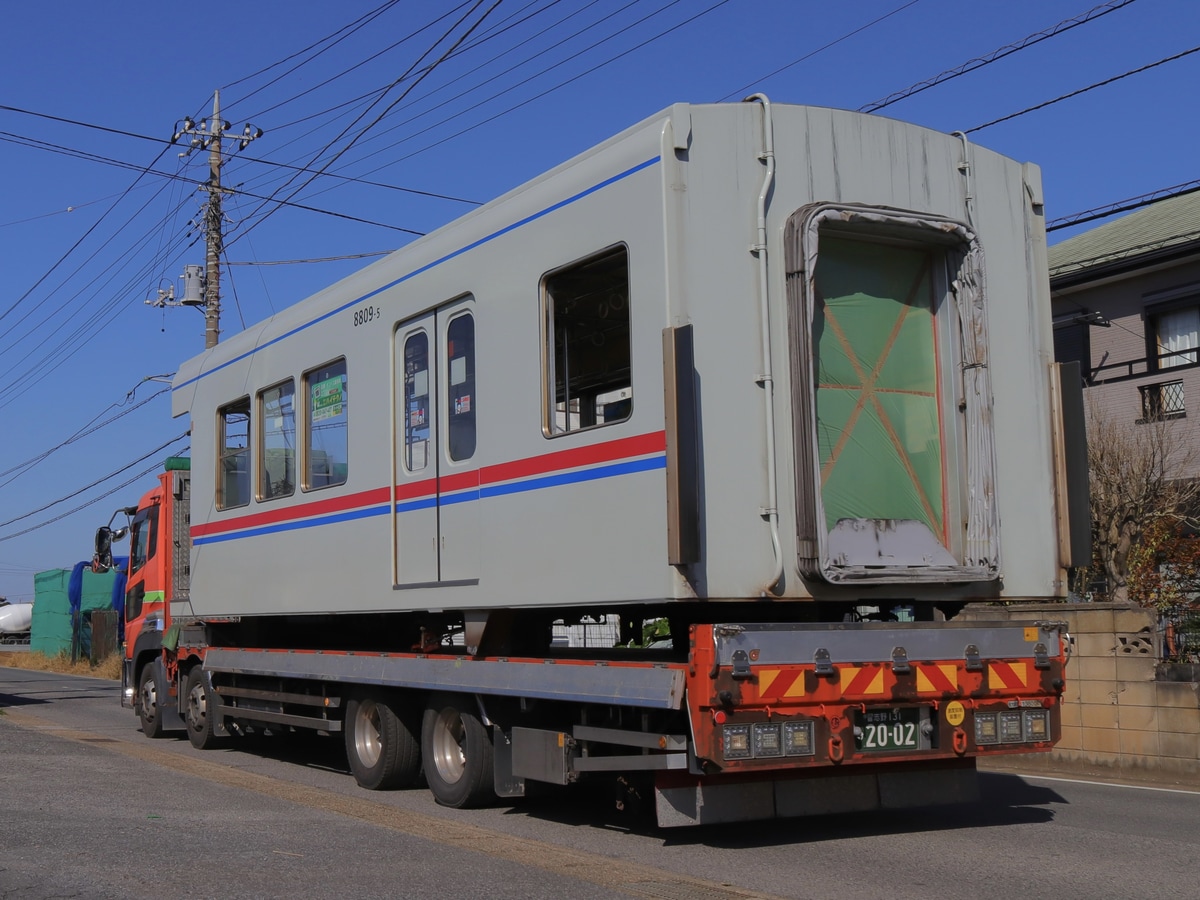 京成電鉄  8800形 8809-5