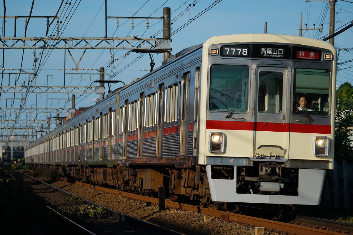 京王電鉄 若葉台検車区 7000系 7728F