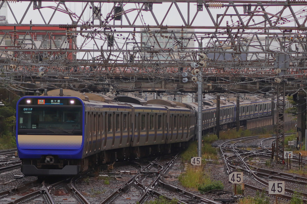 JR東日本  E235系 クラF11編成