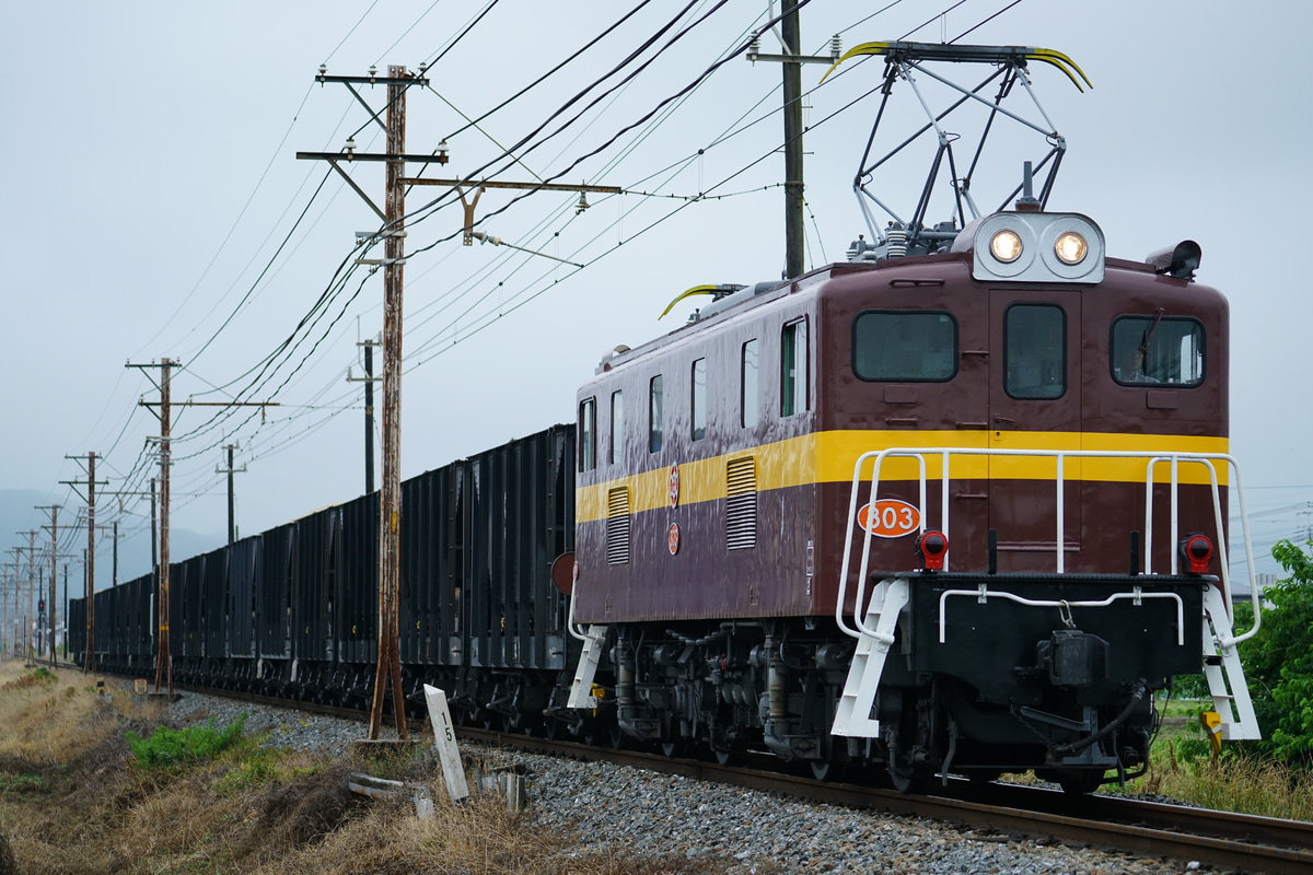 秩父鉄道 広瀬川原車両基地 デキ300形 303