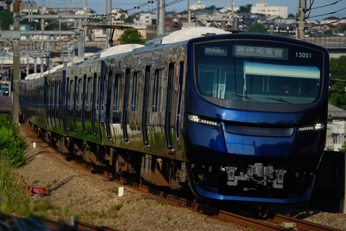 相模鉄道 かしわ台車両センター 13000系 13101×8