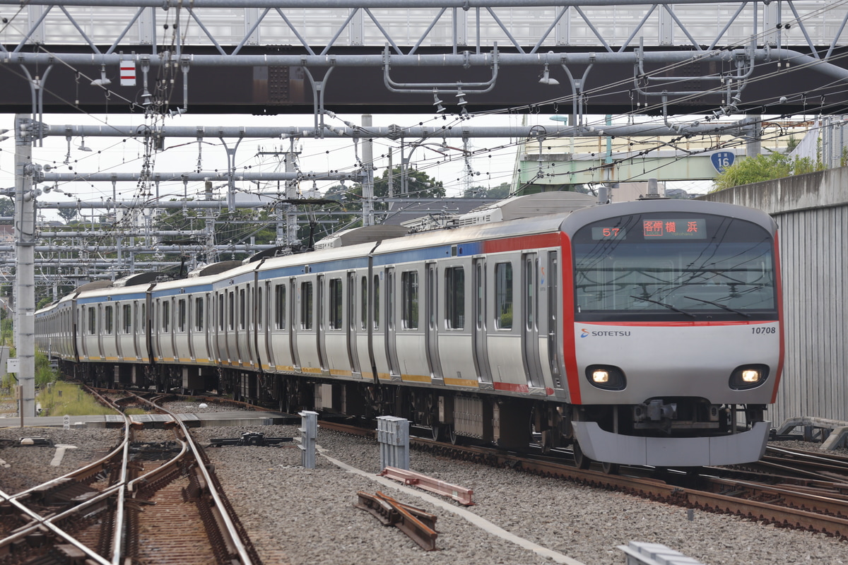相模鉄道 かしわ台車両センター 10000系 10708F