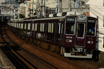 阪急電鉄 8000系 王子公園駅付近