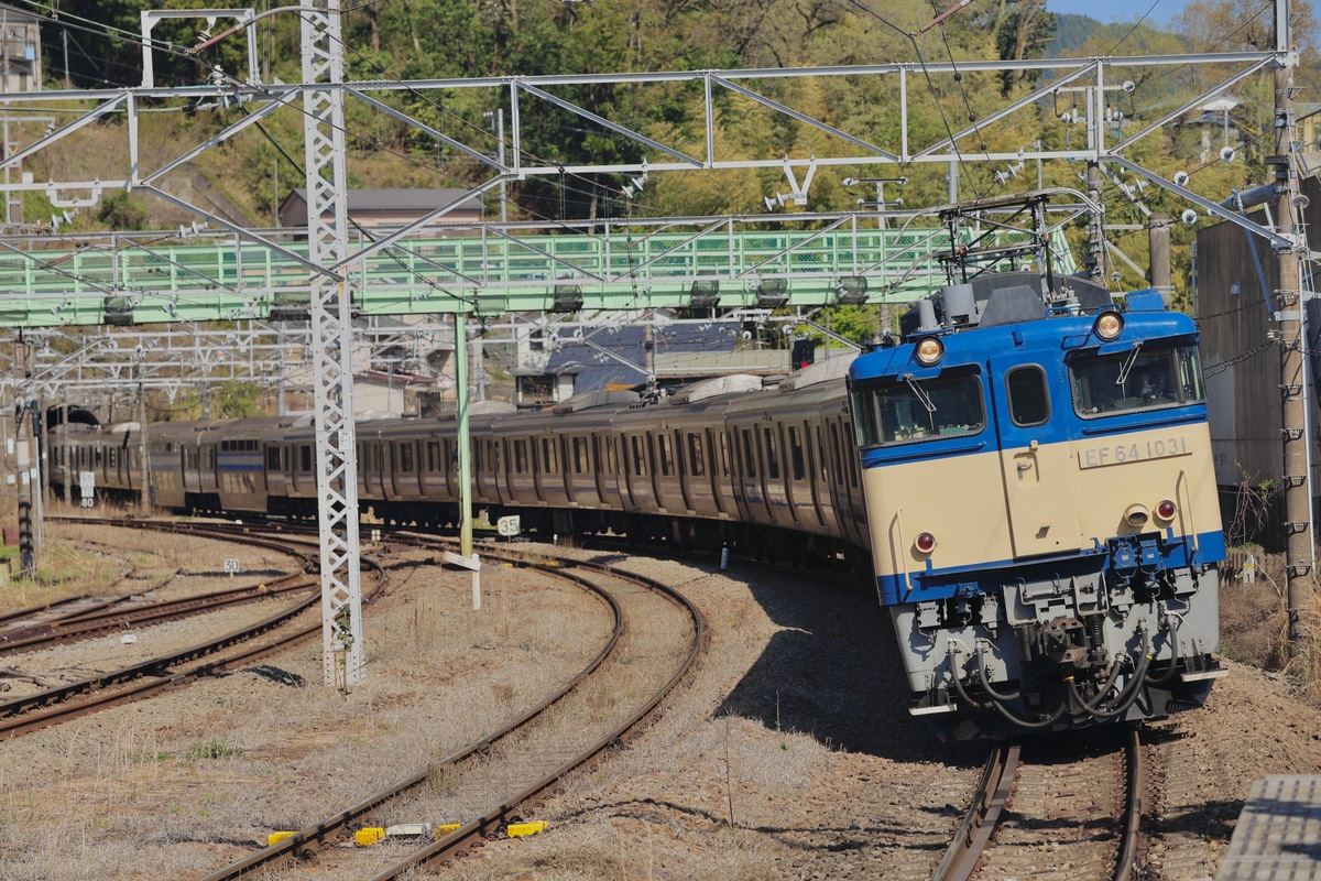 JR東日本  EF64-1031 